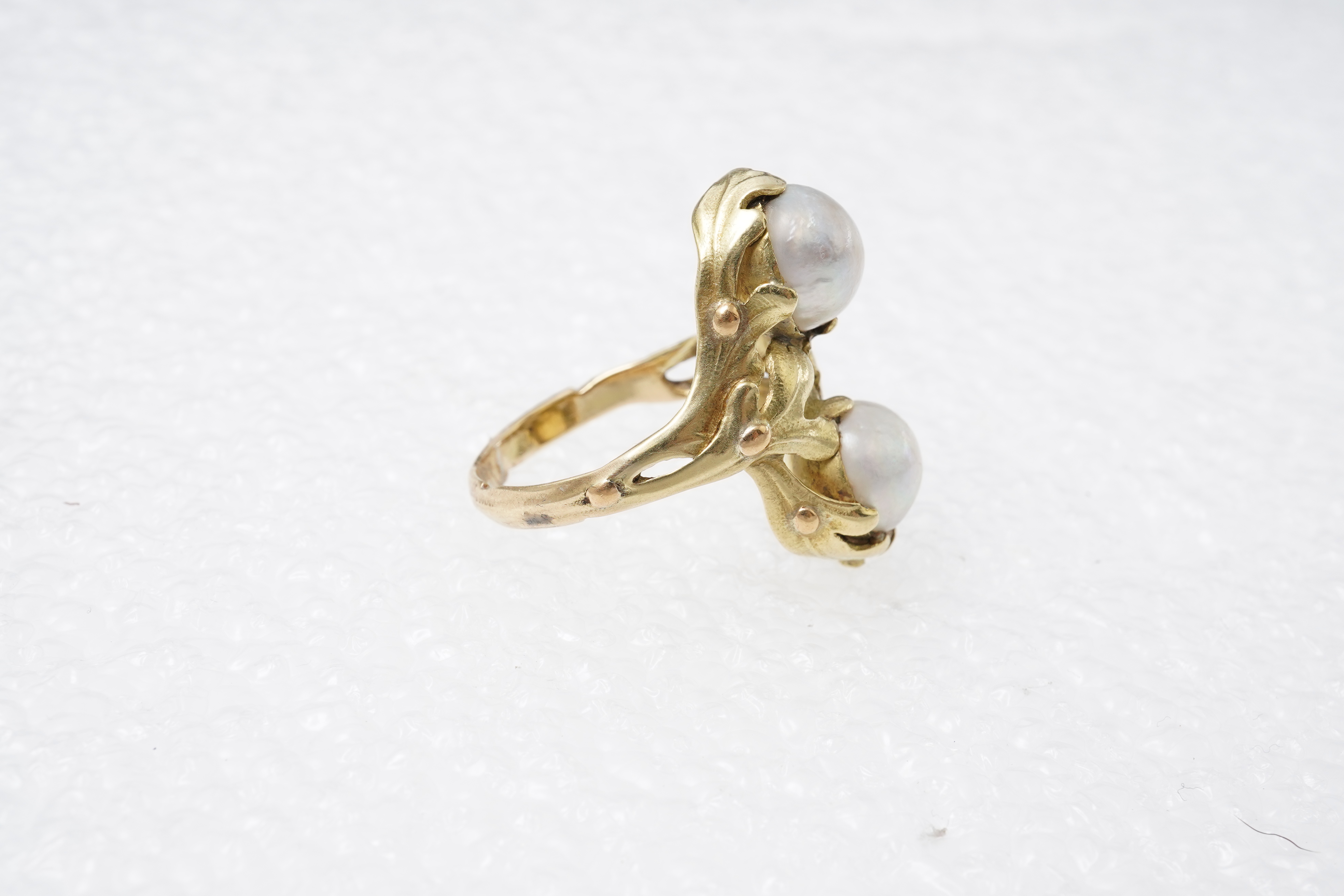 A fine Art Nouveau pearl ring, France, circa 1900